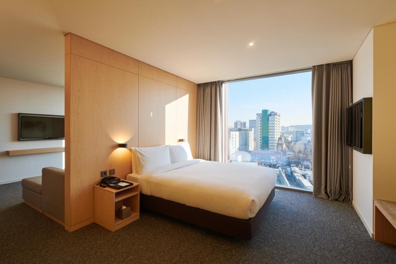Nine Tree Premier Hotel Insadong Myeongdong Seoul Bagian luar foto